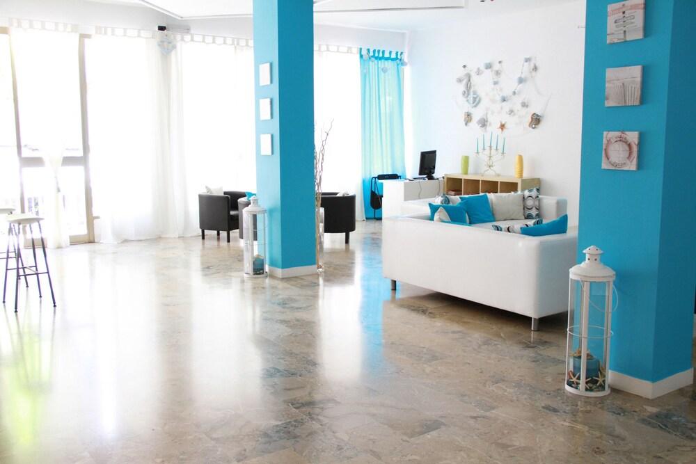 C-hotels International