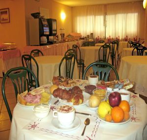 C-hotels International Hotel 3*